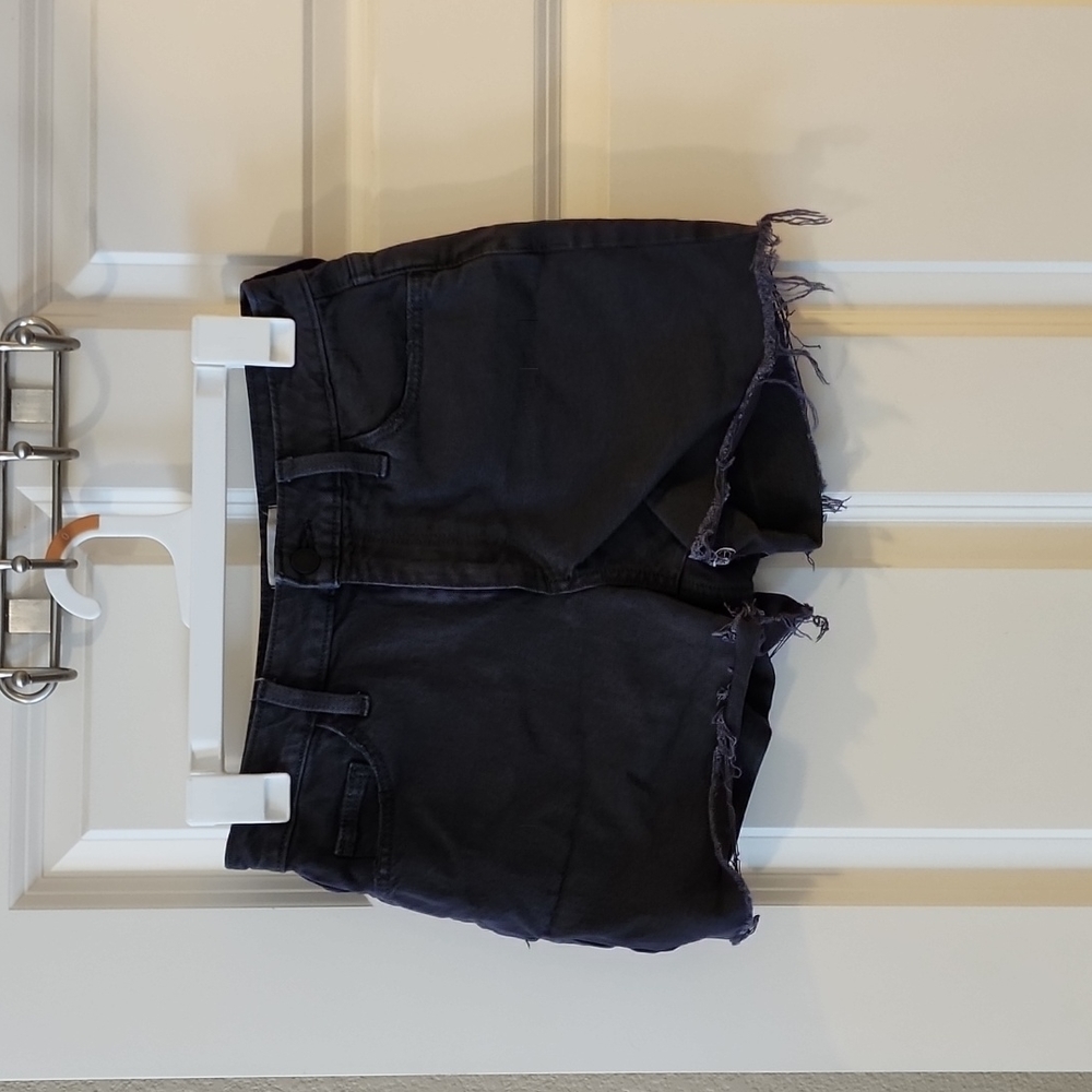 Never Worn Universal Thread Midi Shorts